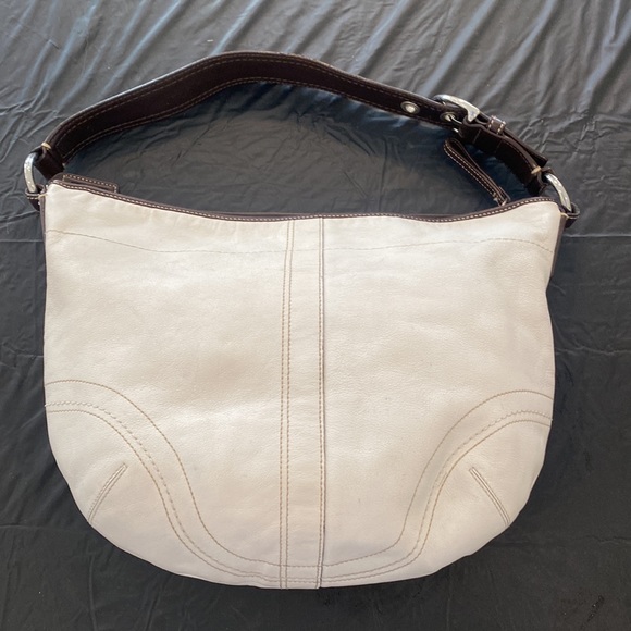 VINTAGE AUTHENTIC COACH HOBO BAG - Picture 2 of 6